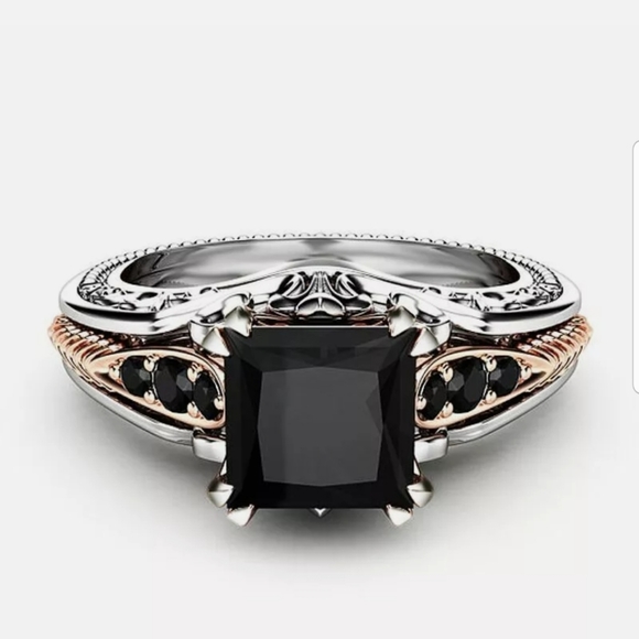 Brand New two tone silver/gold black sapphire ring - Picture 3 of 5